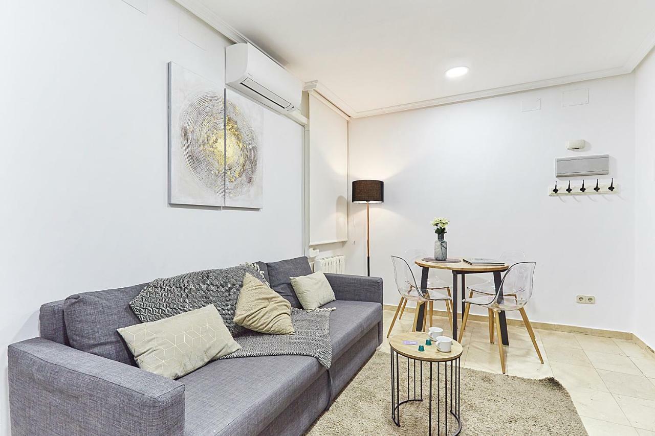 Leeways Apartment II In Gran Via Madryt Zewnętrze zdjęcie